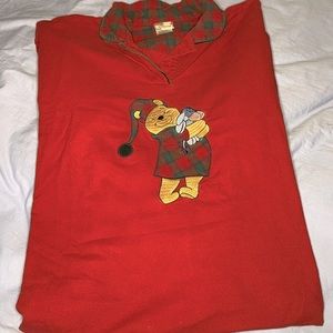 Vintage Winnie the Pooh sleep shirt
